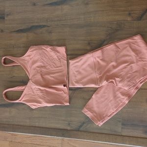 Coral orange lululemon set size 6